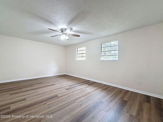 37420 Magnolia Avenue, Dade City, FL 33523