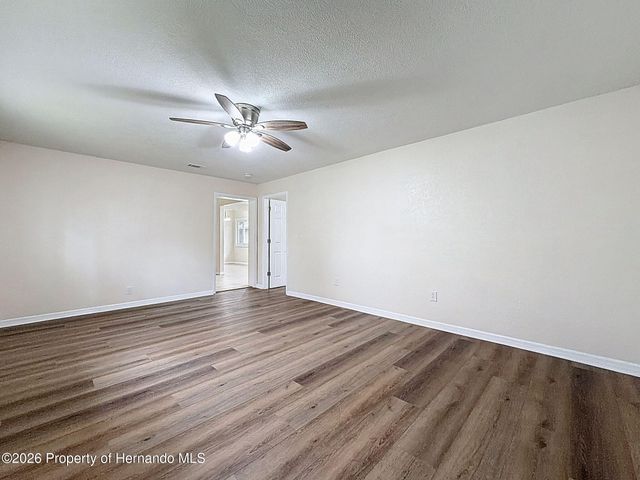 37420 Magnolia Avenue, Dade City, FL 33523