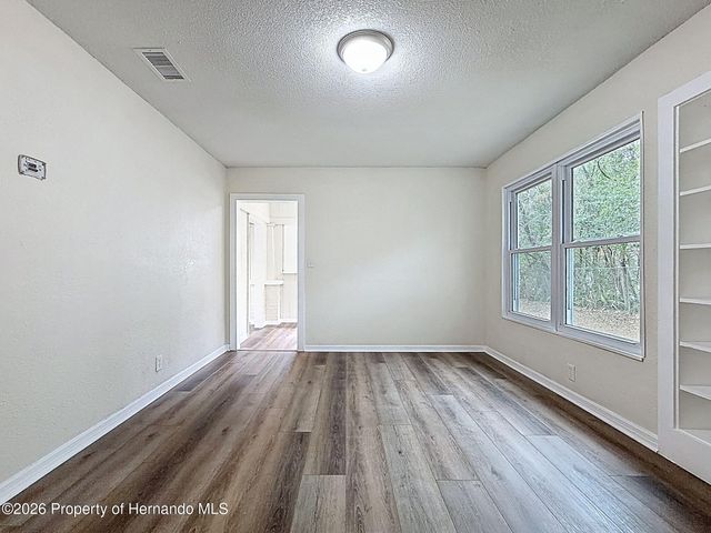 37420 Magnolia Avenue, Dade City, FL 33523