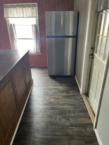 633 E 11TH Street, Erie, PA 16503