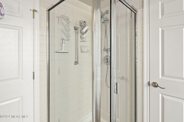 10 Jumping Brook Lane, Barnegat, NJ 08005