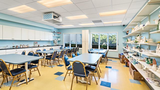 10 Jumping Brook Lane, Barnegat, NJ 08005