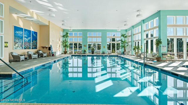 10 Jumping Brook Lane, Barnegat, NJ 08005