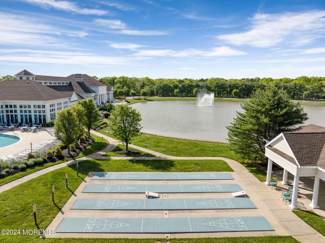 10 Jumping Brook Lane, Barnegat, NJ 08005