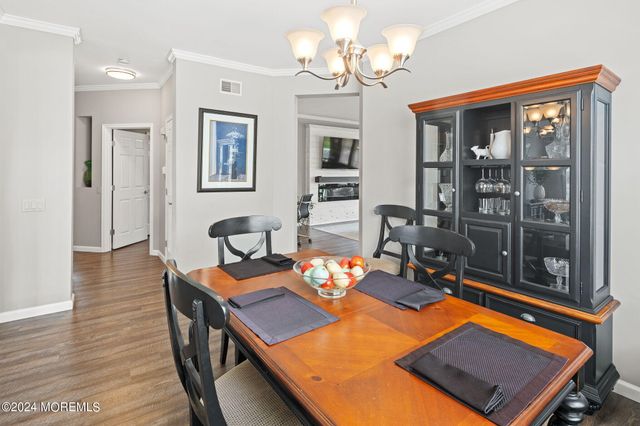 10 Jumping Brook Lane, Barnegat, NJ 08005