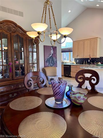 650 Plainfield Drive, White Lake Charter Township, MI 48386