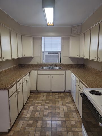 924 CROCKETT Street, Amarillo, TX 79102