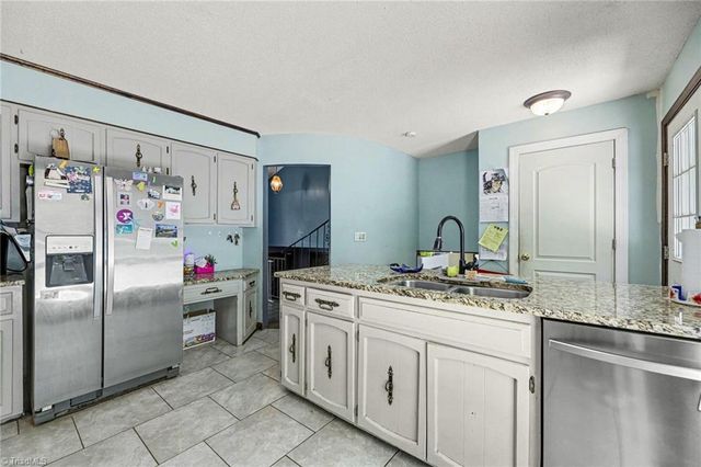 286 Kennen Krest Road, Mocksville, NC 27028