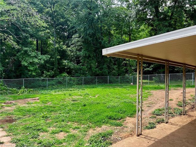 286 Kennen Krest Road, Mocksville, NC 27028