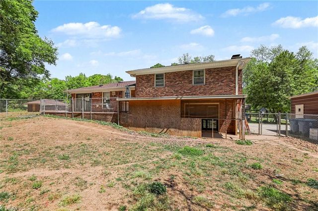 286 Kennen Krest Road, Mocksville, NC 27028