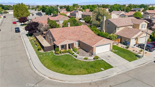 44701 Sandhurst, Lancaster, CA 93536