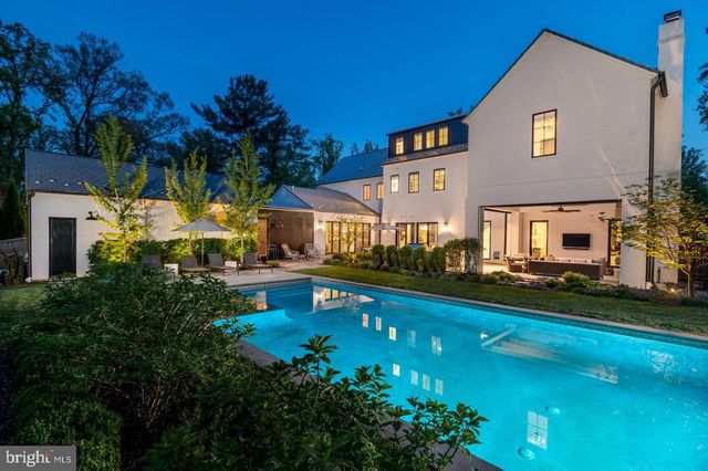 7101 LONGWOOD DR, Bethesda, MD 20817