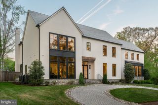 7101 LONGWOOD DR, Bethesda, MD 20817