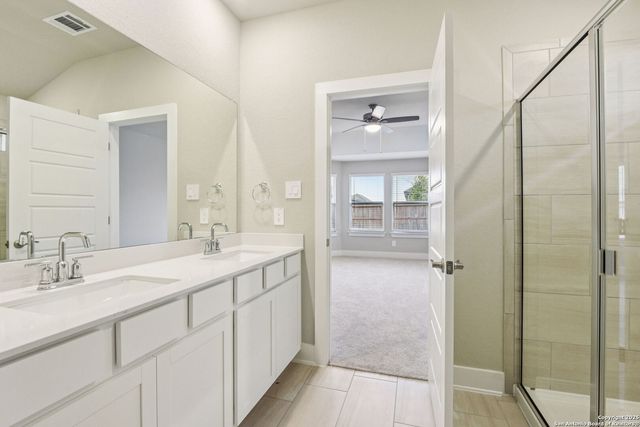 9318 Quail Crest Drive, Schertz, TX 78154