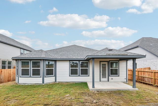 9318 Quail Crest Drive, Schertz, TX 78154