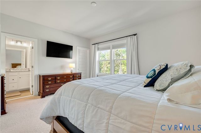 582 Hazel Dr, Henrico, VA 23233
