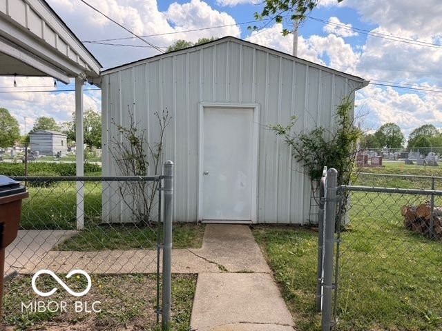511 Fulford Drive, Edinburgh, IN 46124