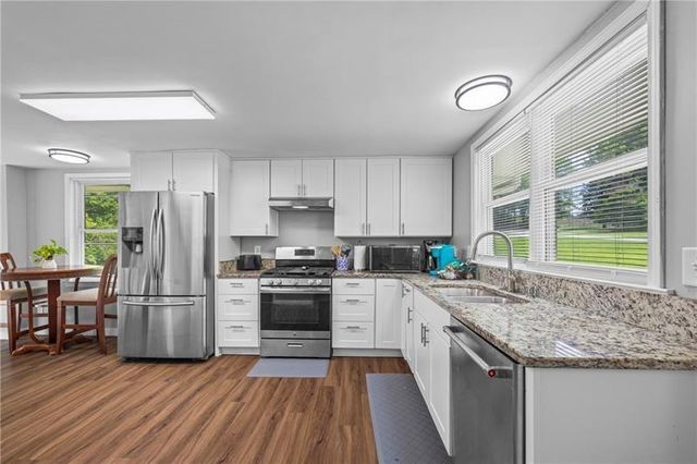 1314 Hidden Circle, Sugar Hill, GA 30518