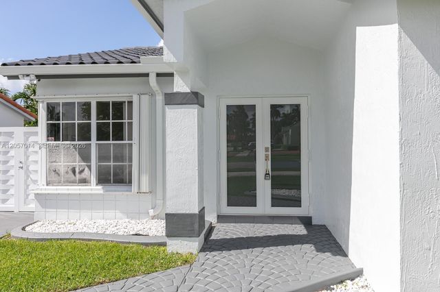 1938 SW 137th Ct, Miami, FL 33175