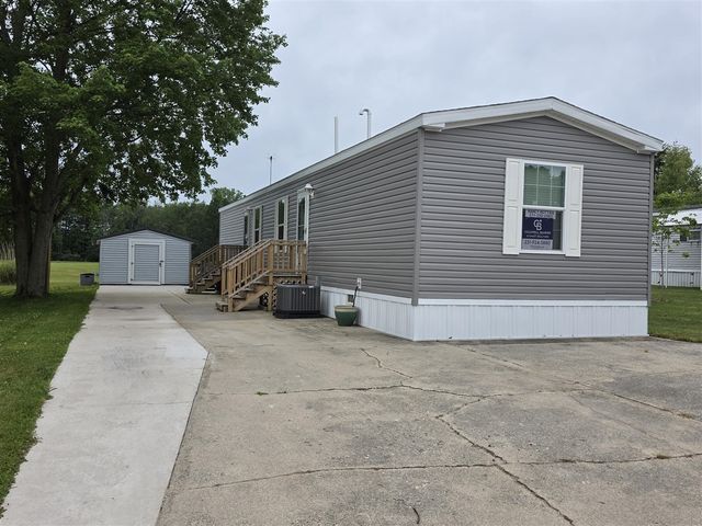 171 Aspen Street, Cedar Springs, MI 49319