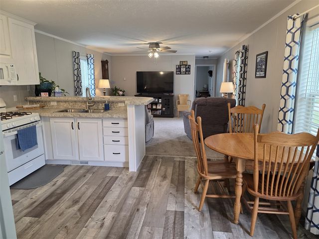 171 Aspen Street, Cedar Springs, MI 49319