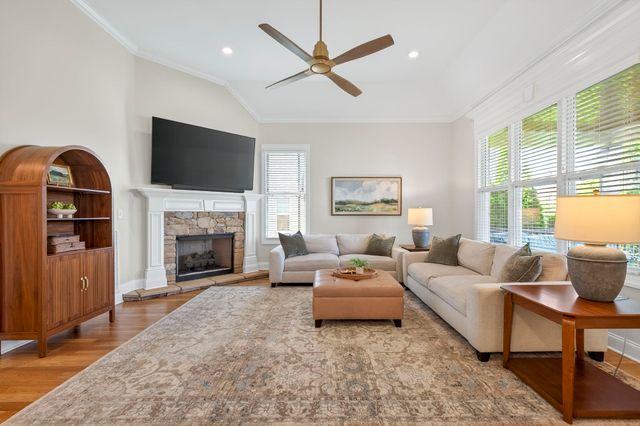 3226 Pleasantville Bridge Rd, Thompsons Station, TN 37179