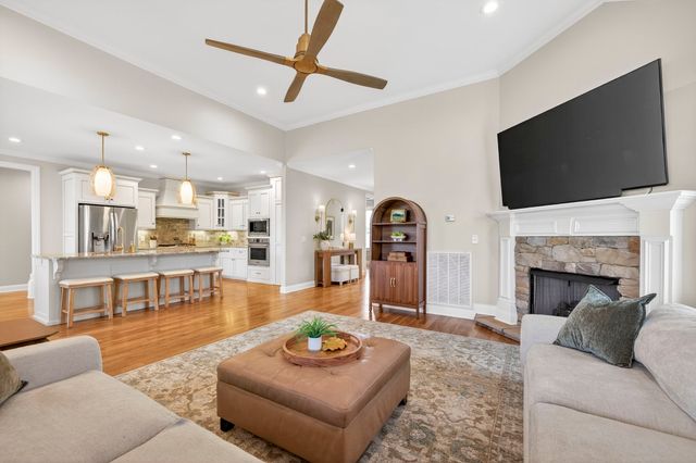 3226 Pleasantville Bridge Rd, Thompsons Station, TN 37179