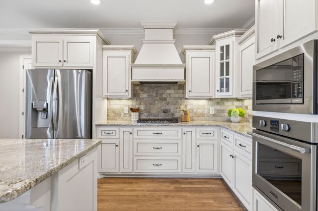 3226 Pleasantville Bridge Rd, Thompsons Station, TN 37179