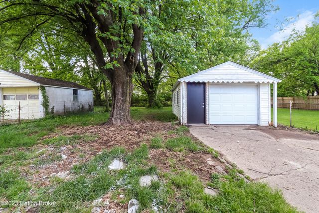 2112 McCloskey Ave, Louisville, KY 40210