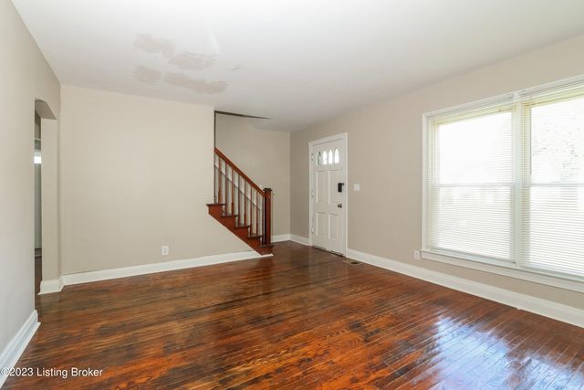 2112 McCloskey Ave, Louisville, KY 40210