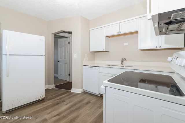 2112 McCloskey Ave, Louisville, KY 40210