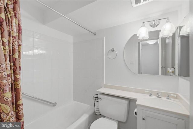 8906 TRANSUE DR, Bethesda, MD 20817