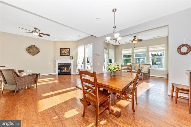 832 BUTTERFLY WEED DR, Germantown, MD 20876