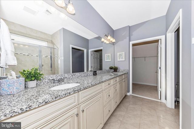 832 BUTTERFLY WEED DR, Germantown, MD 20876