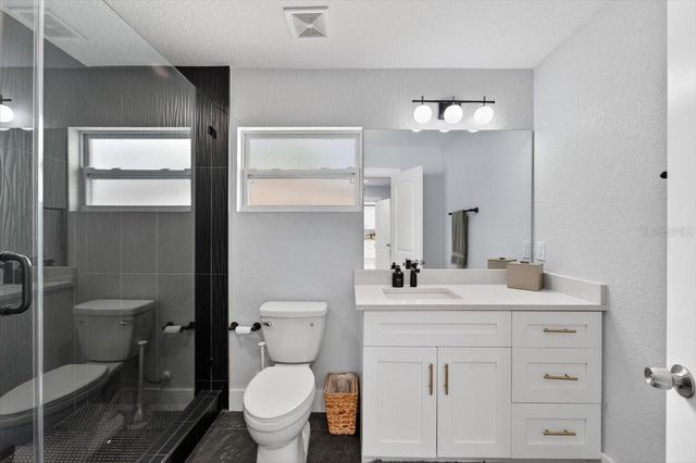 1507 W RIVER SHORE WAY, Tampa, FL 33603