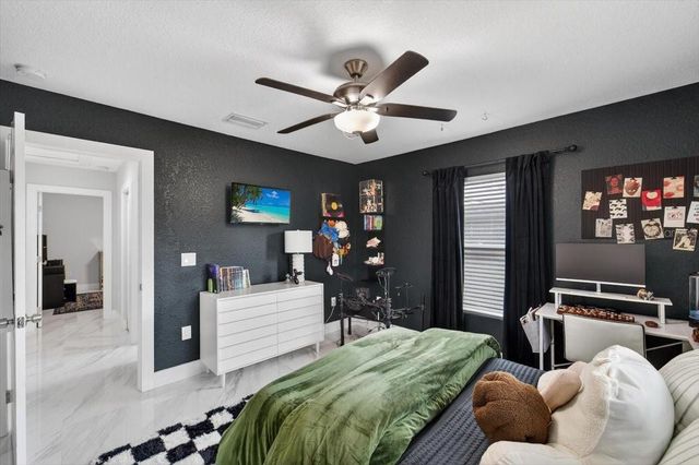 1507 W RIVER SHORE WAY, Tampa, FL 33603