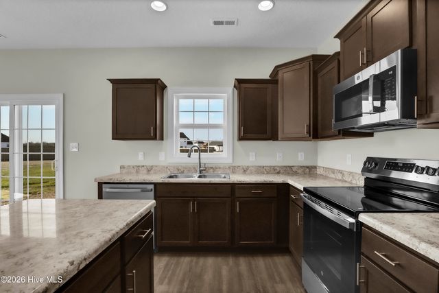 805 Calebs Creek Court, Maysville, NC 28555