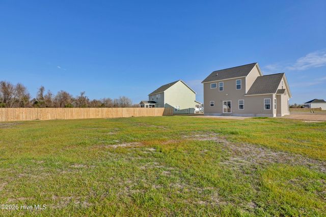 805 Calebs Creek Court, Maysville, NC 28555