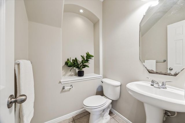 2109 Drake Falls Drive, Pearland, TX 77584