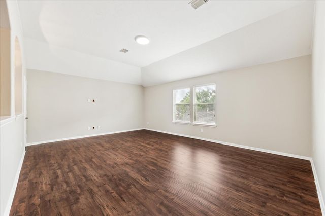 2109 Drake Falls Drive, Pearland, TX 77584