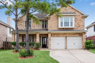 2109 Drake Falls Drive, Pearland, TX 77584