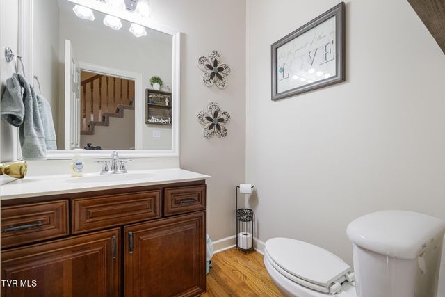 31 Hickory Point, Jonesborough, TN 37659