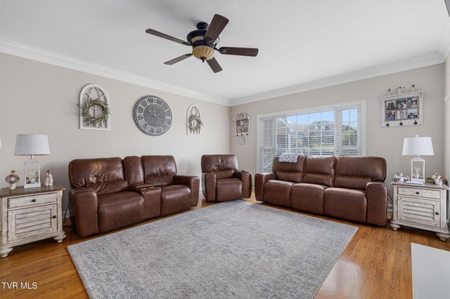 31 Hickory Point, Jonesborough, TN 37659