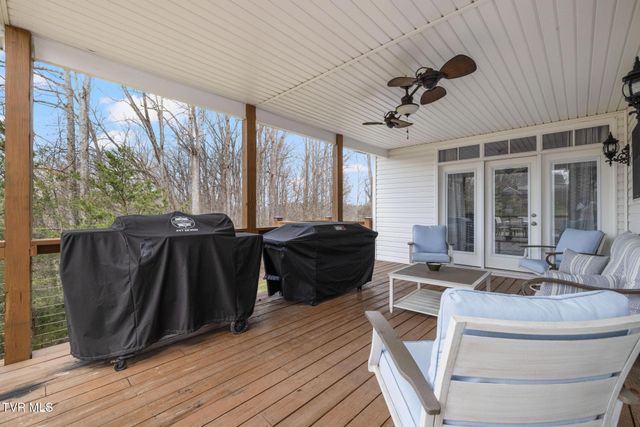 31 Hickory Point, Jonesborough, TN 37659