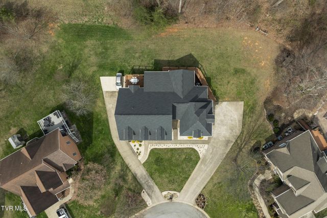 31 Hickory Point, Jonesborough, TN 37659
