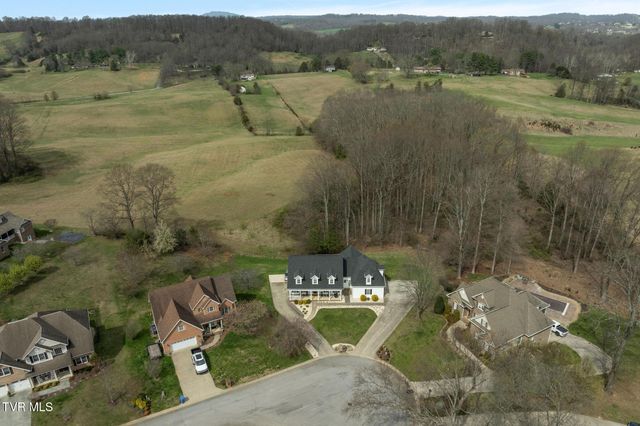 31 Hickory Point, Jonesborough, TN 37659
