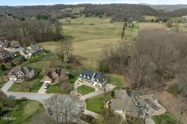 31 Hickory Point, Jonesborough, TN 37659