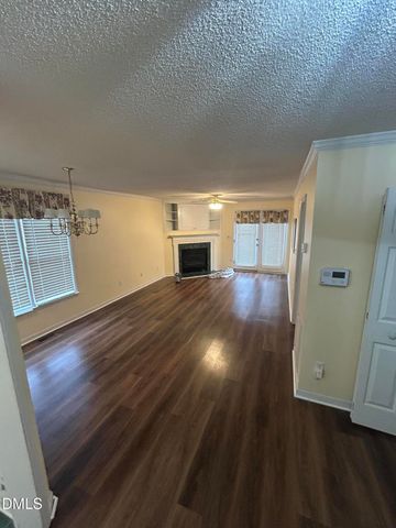 1506 Oakland Hills Way, Raleigh, NC 27604