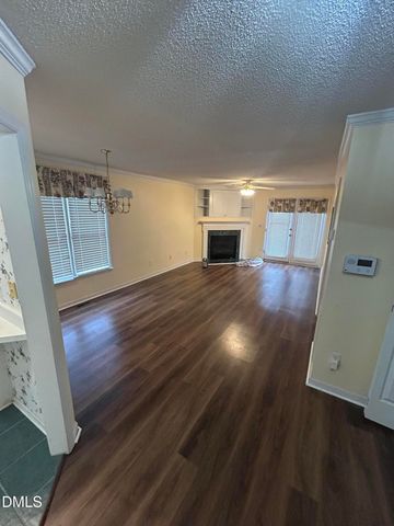 1506 Oakland Hills Way, Raleigh, NC 27604