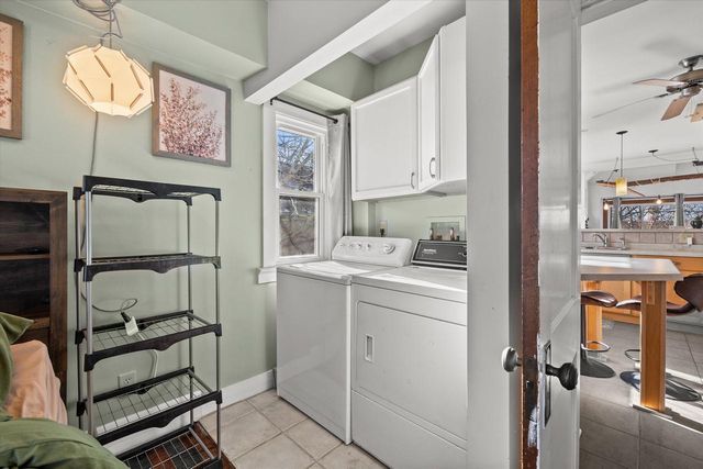 4418 N Bartlett AVENUE, Shorewood, WI 53211